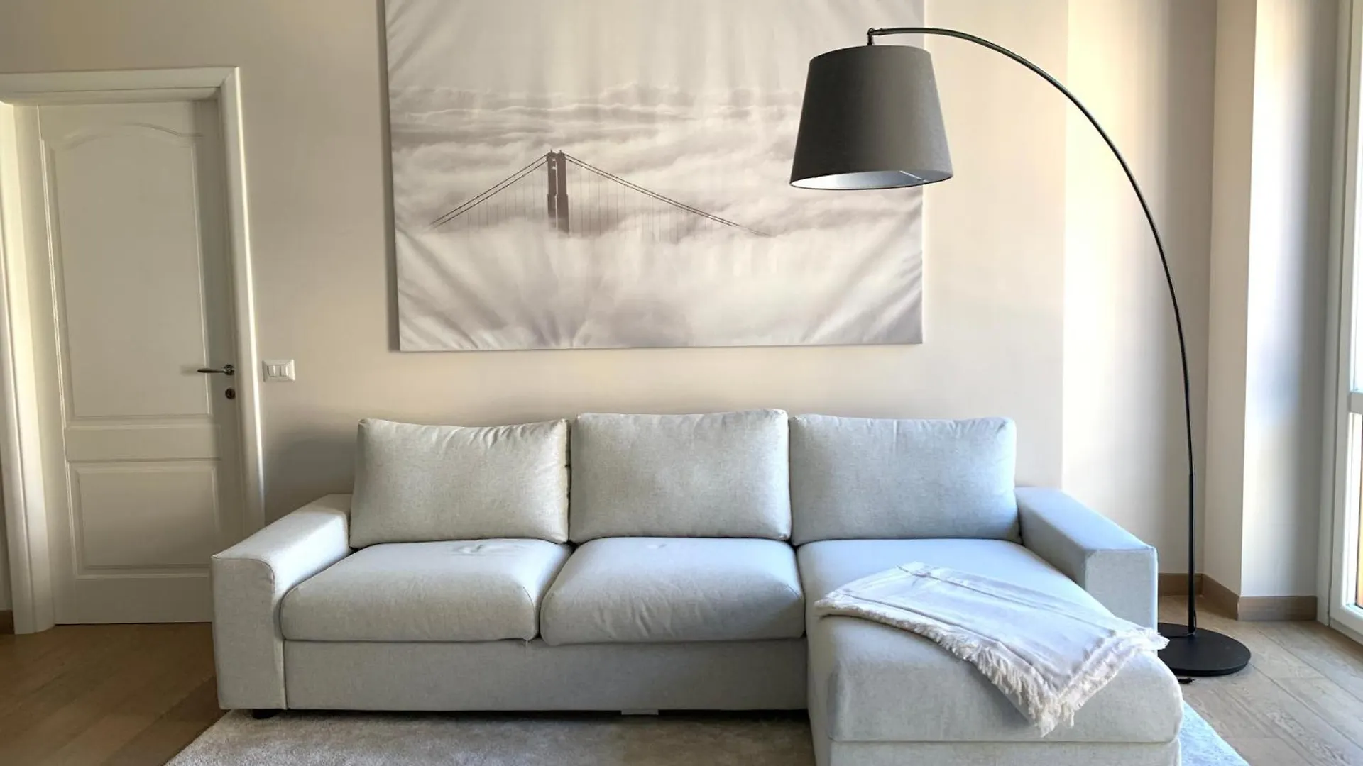 Apartament Pindemonte 2 Trilo Mediolan