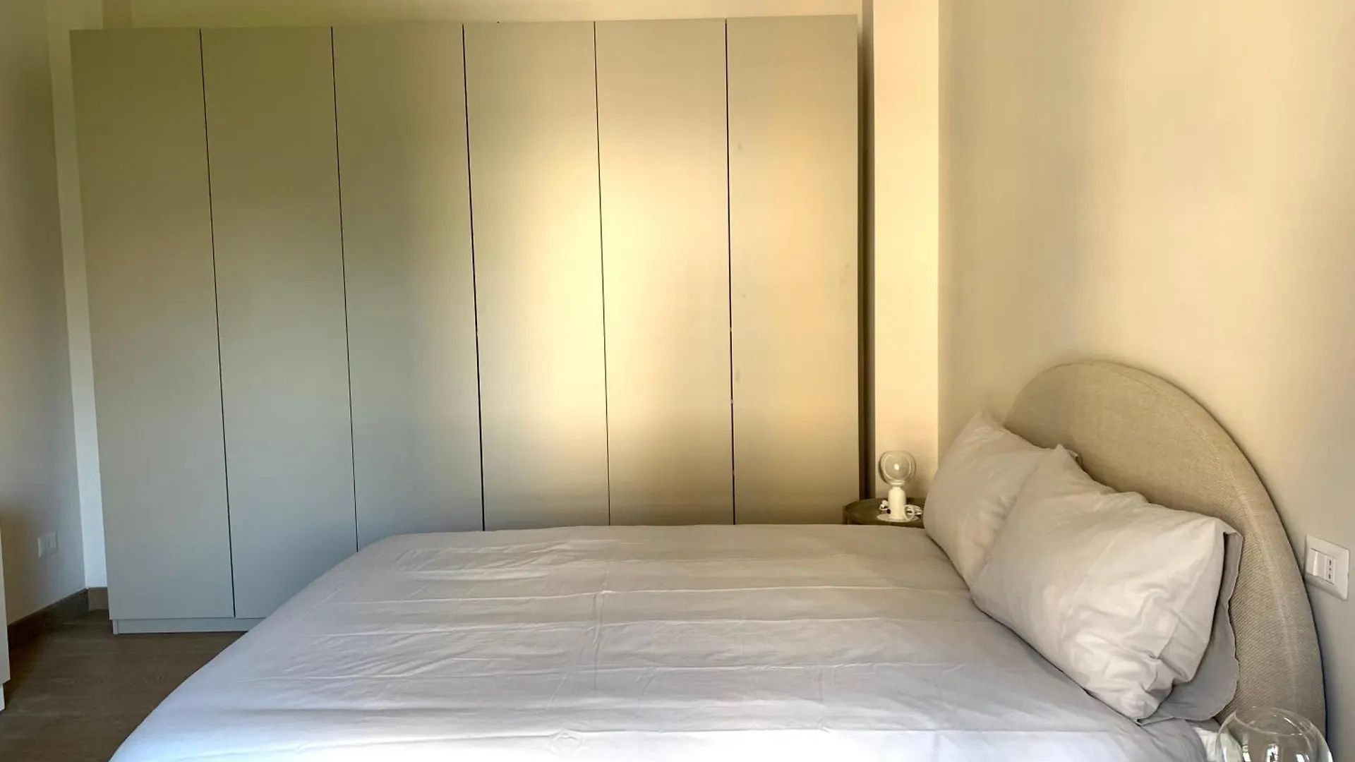 Apartament Pindemonte 2 Trilo Mediolan